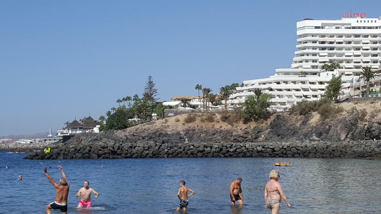 Flores 4 * Playa de las Americas (Tenerife)